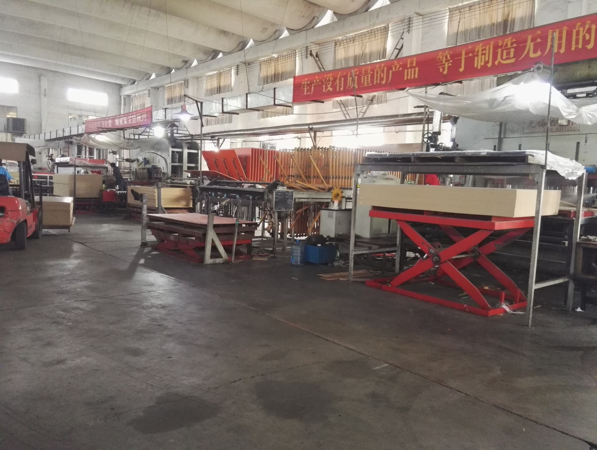 SHUCHAN FLOORING factory production line in Changzhou, China
