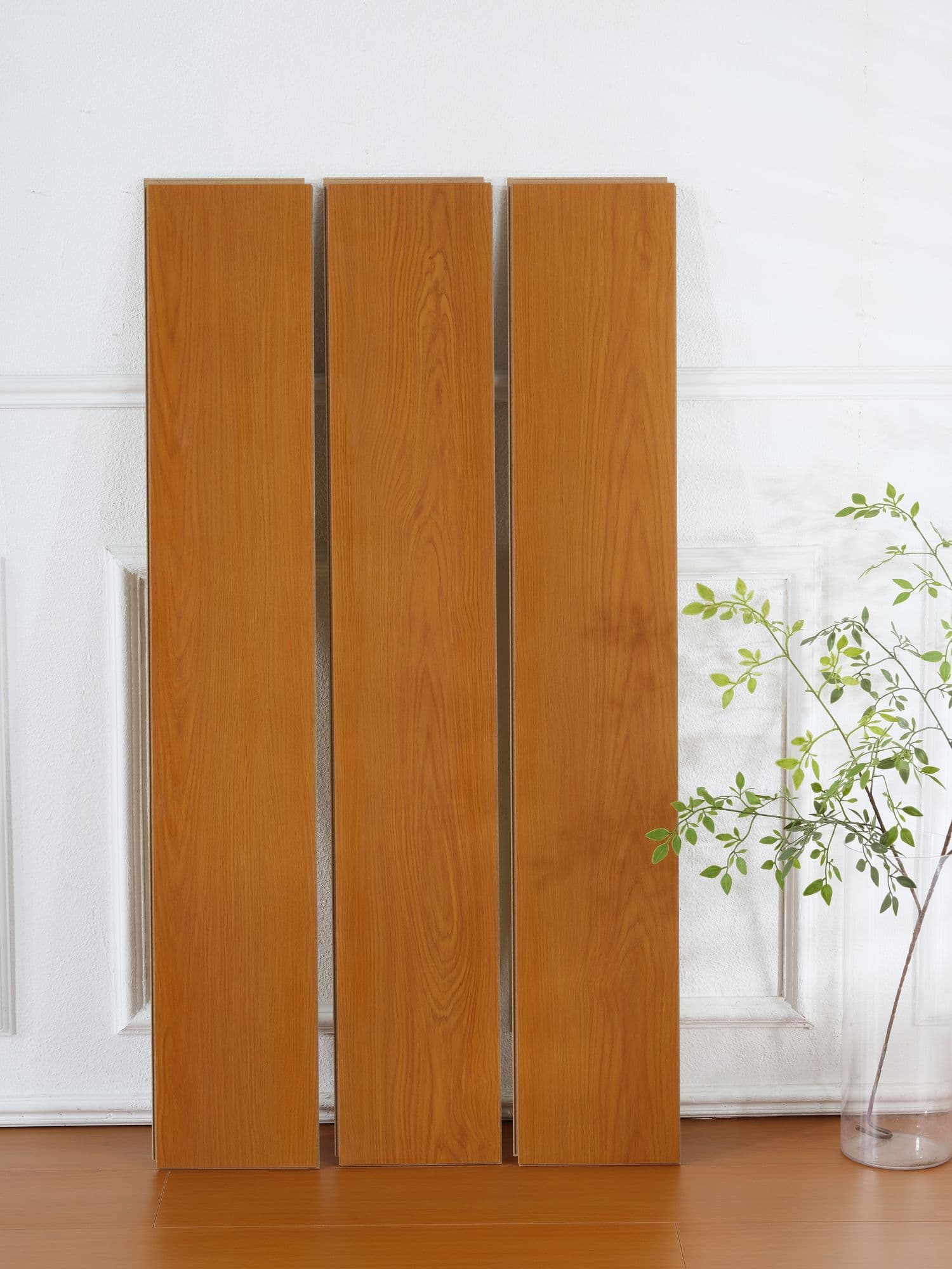 Amber Oak F808 laminate flooring - real production board
