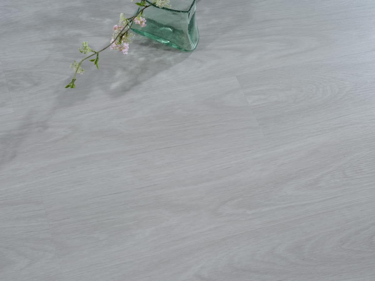 SPC Flooring - Arctic Mist Oak design