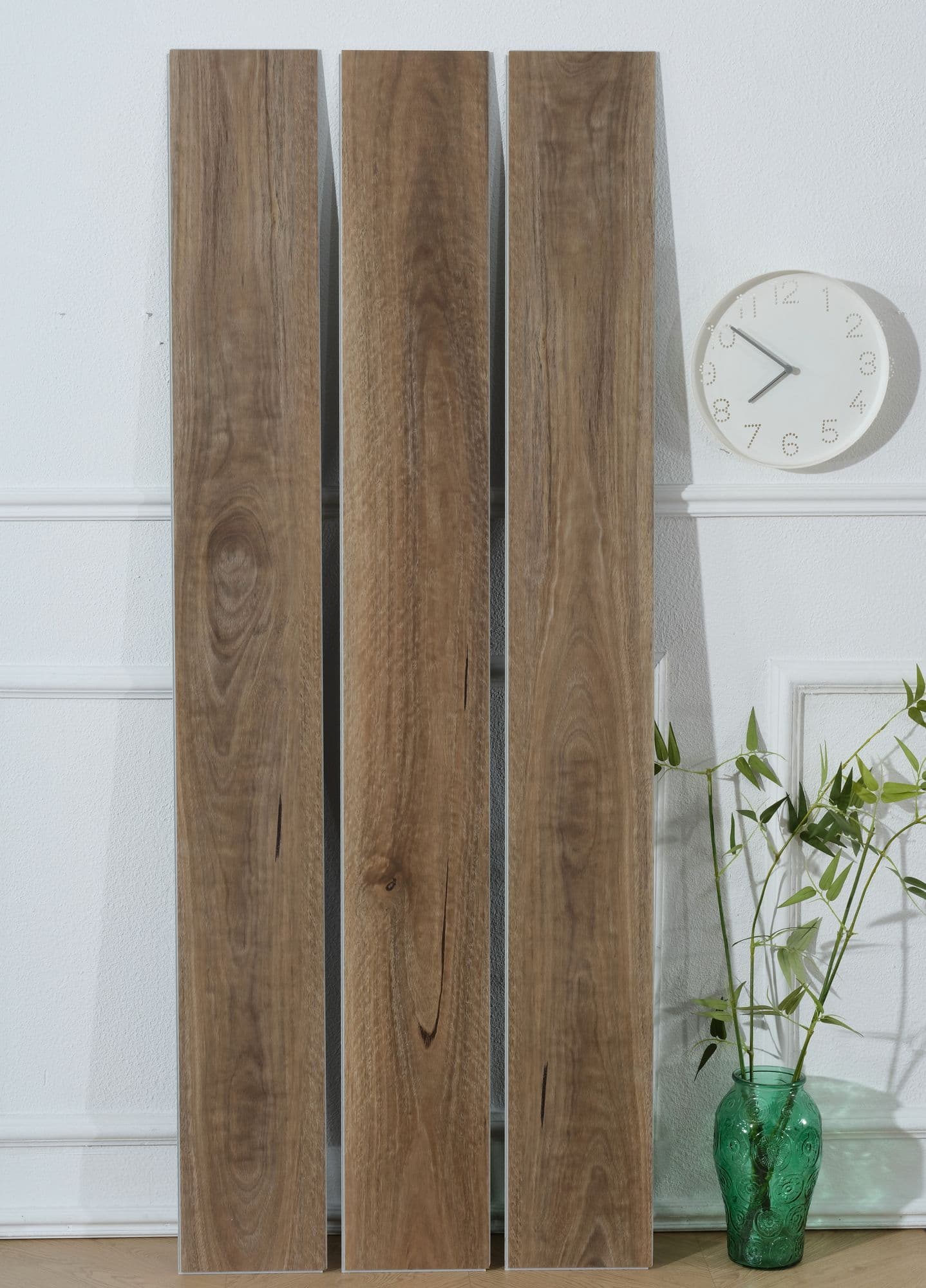 Spotted Gum flooring - real production board photo